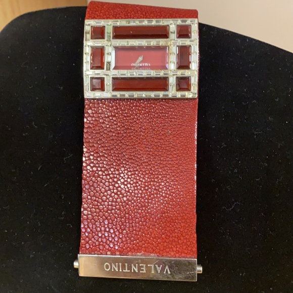 Valentino Garavani For sale is an authentic watch in excellent condition main image 2